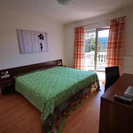 Domaine Vinodolsun Zwei Villen, Ein Grundstück Und Platz Für Bis Zu 20 Personen Villa *