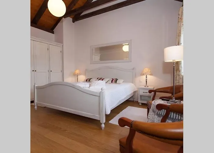 Domaine Vinodolsun Zwei Villen, Ein Grundstueck Und Platz Fuer Bis Zu 18 Personen Bribir (Primorje-Gorski Kotar)